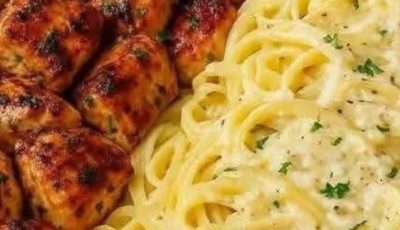 Grilled Chicken Bites with Creamy Garlic Sauce