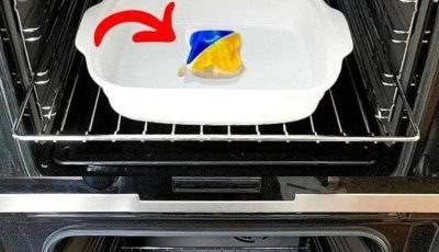 The trick to cleaning the oven ‘effortlessly’. Even the burnt-on grease disappears