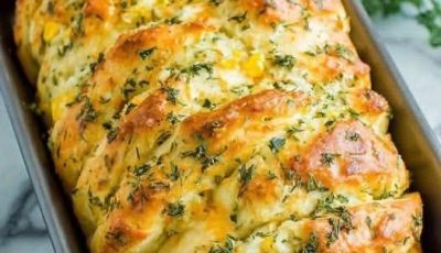 Cheesy Herb Pull-Apart Bread
