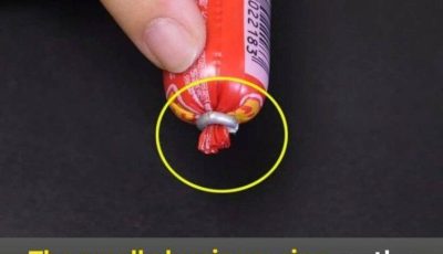 The small aluminum ring on the sausage stick hides a surprising use that very few people have known until now