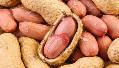 How can peanuts provide valuable nutrients in the diet of older adults?