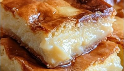 Ooey Gooey Bars — The 5-Ingredient Dessert That Melts Hearts (and Spatulas!)